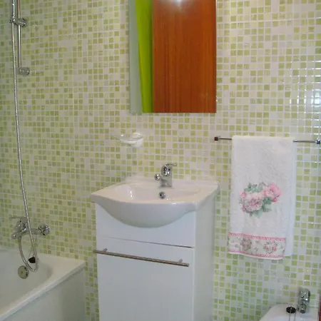 2 Bedroom Flat Casas Faneca 50 Metres From The Beach * Nazaré