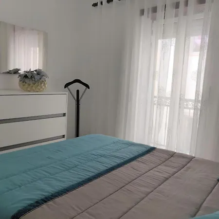 Apartamento 2 Bedroom Flat Casas Faneca 50 Metres From The Beach *
